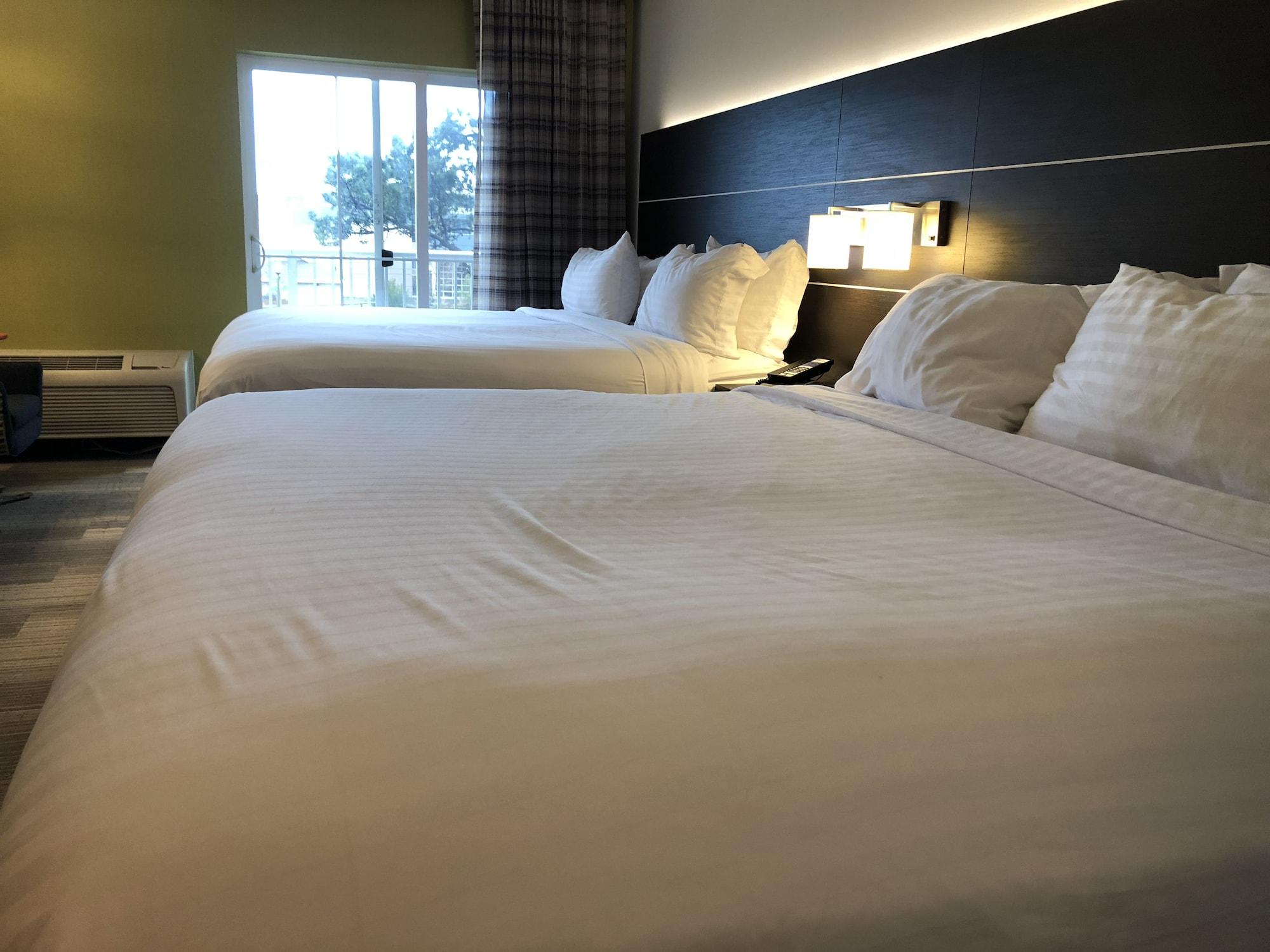Holiday Inn Express Hotel & Suites Seaside Convention Center By Ihg Kültér fotó