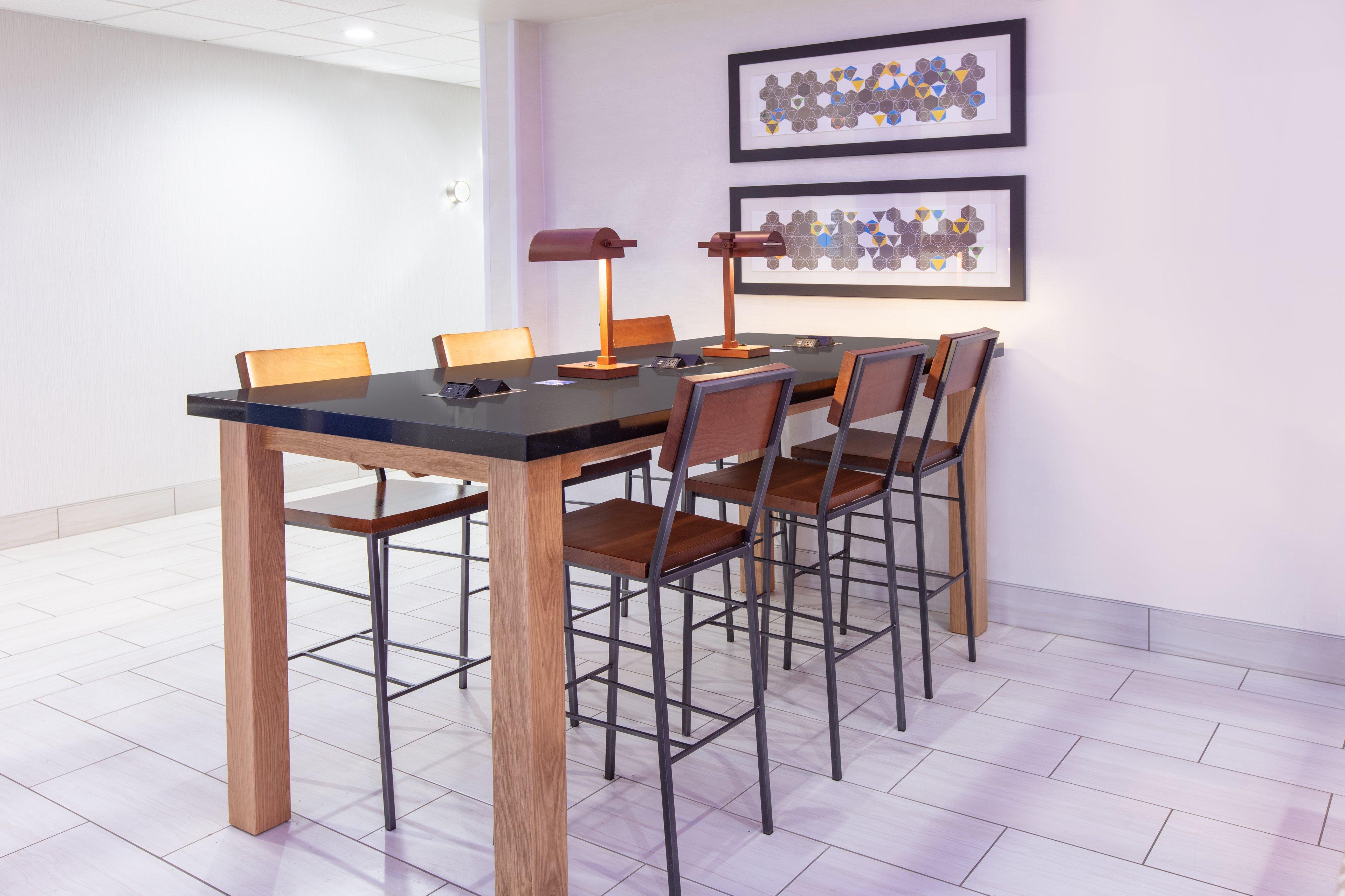 Holiday Inn Express Hotel & Suites Seaside Convention Center By Ihg Kültér fotó