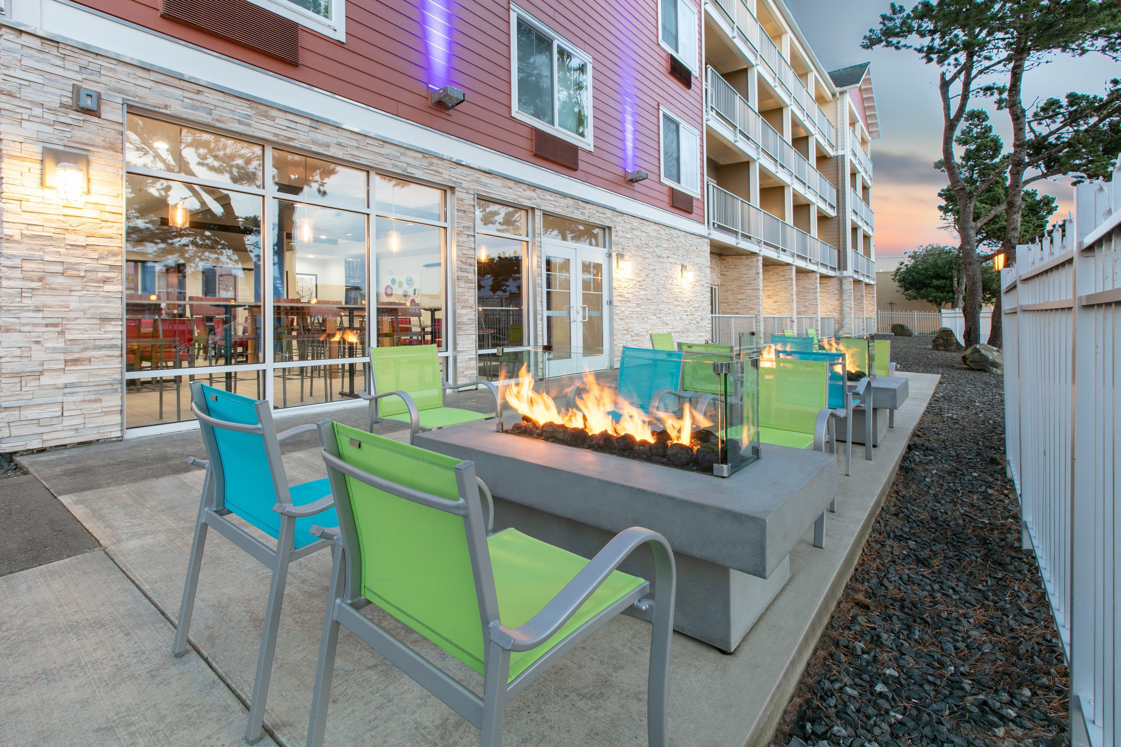 Holiday Inn Express Hotel & Suites Seaside Convention Center By Ihg Kültér fotó